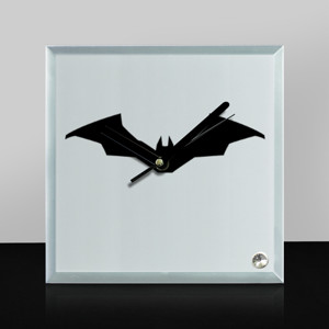 Jam Meja Jam meja persegi the batmen