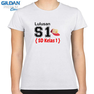 Kaos Lulusan S1