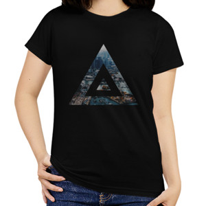 Kaos Kaos Wanita Triangle by Co_mbro