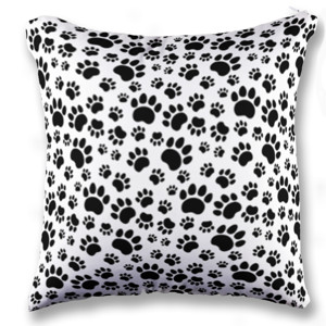 Bantal JEJAK KAKI KUCING