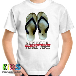 Kaos Republik Sandal Jepit