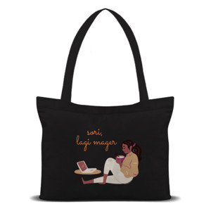 Tas Tote Sori, Lagi Mager