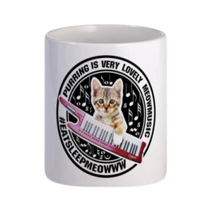 Mug Anak Kucing Bermain Music