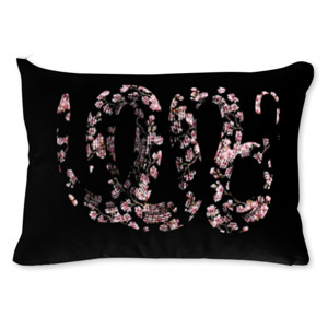 Bantal A Snake of Flowers