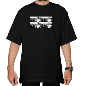 Kaos Oversize ROBOT PENYENDIRI ESTETIK