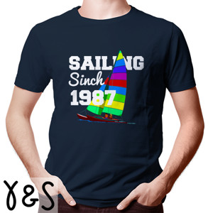 Kaos kaos pria Berlayar sejak 1987