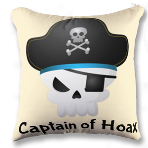 Bantal Cushion Captain of Hoax