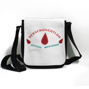 Tas Selempang Jangan Menyerah