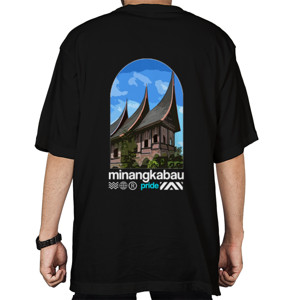 Kaos Oversize Pride Rumah gadang minangkabau