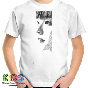 Kaos 2.front_Beauty_woman_sket_pencil_white_hery