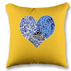 Bantal Love Batik BR