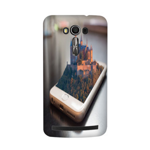 Castle In Handphone Casing HP