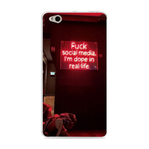 Casing HP Social Media