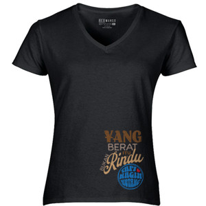 Kaos Yang Berat Itu Bukan Rindu