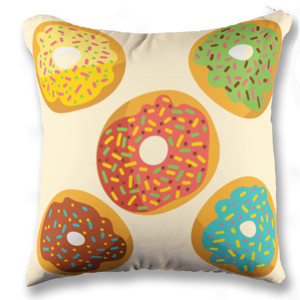 Bantal DONAT LOVER