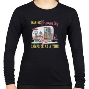 Kaos Kaos Cewe Keren Tema Adventure,Camping,Naik Gunung