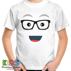 Kaos wajah gembira