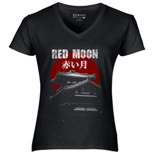 Kaos Red Moon Japanese culture