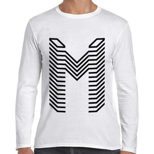 Kaos Kaos Logo huruf M gamer